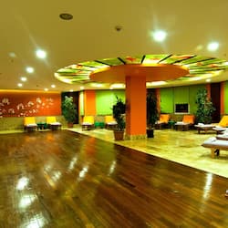 Sauna, vasca idromassaggio, bagno turco/hammam, trattamenti per il corpo