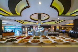 Tägliches inbegriffenes Frühstücksbuffet