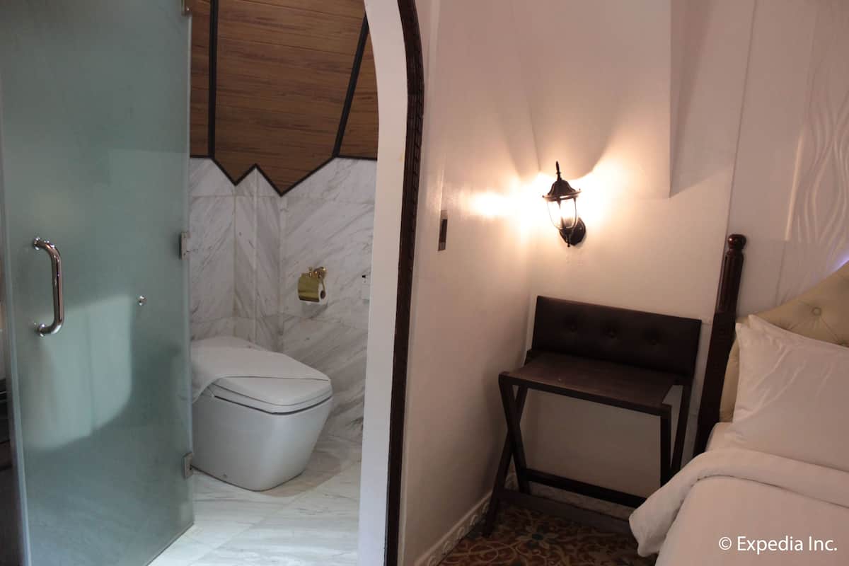 1 bedroom, minibar, in-room safe, free WiFi