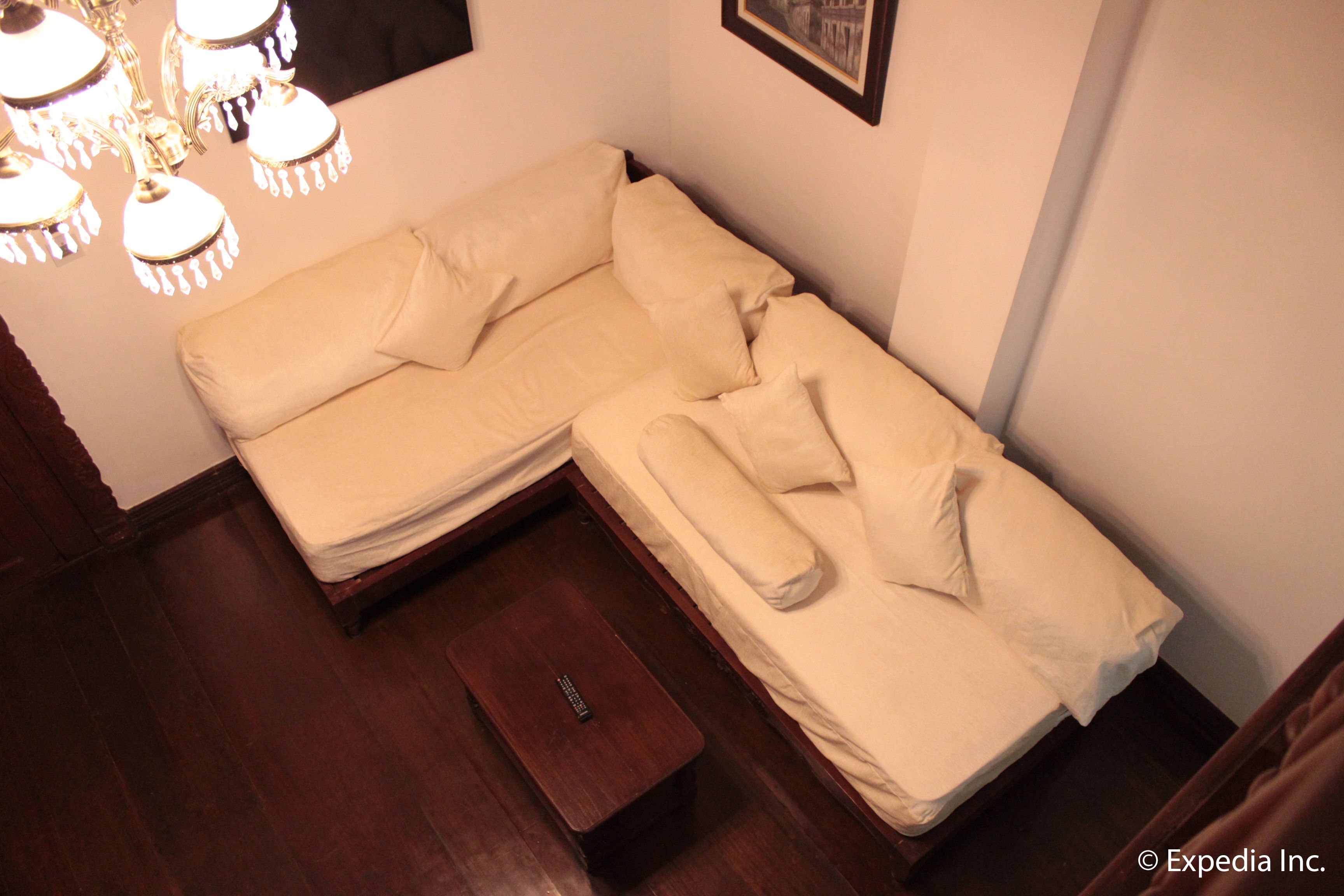 loft suite | living area | lcd tv