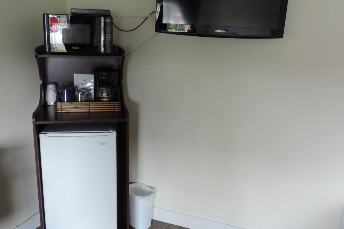 standard room | room amenity