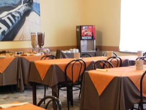 Desayuno buffet incluido todos los días
