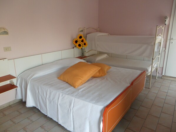 โต๊ะทำงาน, Wi-Fi ฟรี