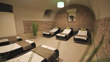 Sauna, trattamenti per il corpo, massaggi svedesi, massaggi sportivi