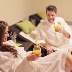 Phòng tắm hơi, trị liệu toàn thân, massage Thụy Điển, massage thể thao