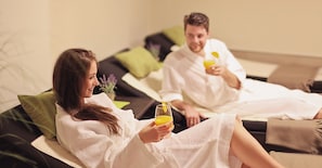 Sauna, tratamientos corporales, masajes suecos, masajes deportivos 