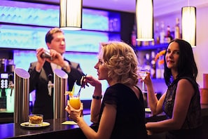 Bar (on property) - Hotel Palatina (Neustadt an der Weinstrasse)
