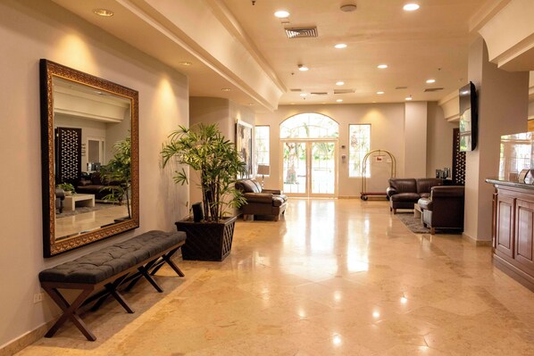 Lobby - Best Western Plus Los Mochis (Los Mochis)