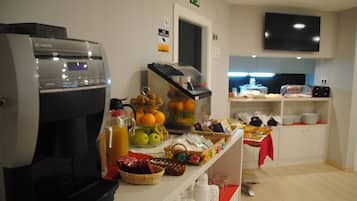 Bao gồm bữa sáng buffet hàng ngày