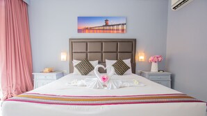 Deluxe Double Room - In On The Beach (Karon)
