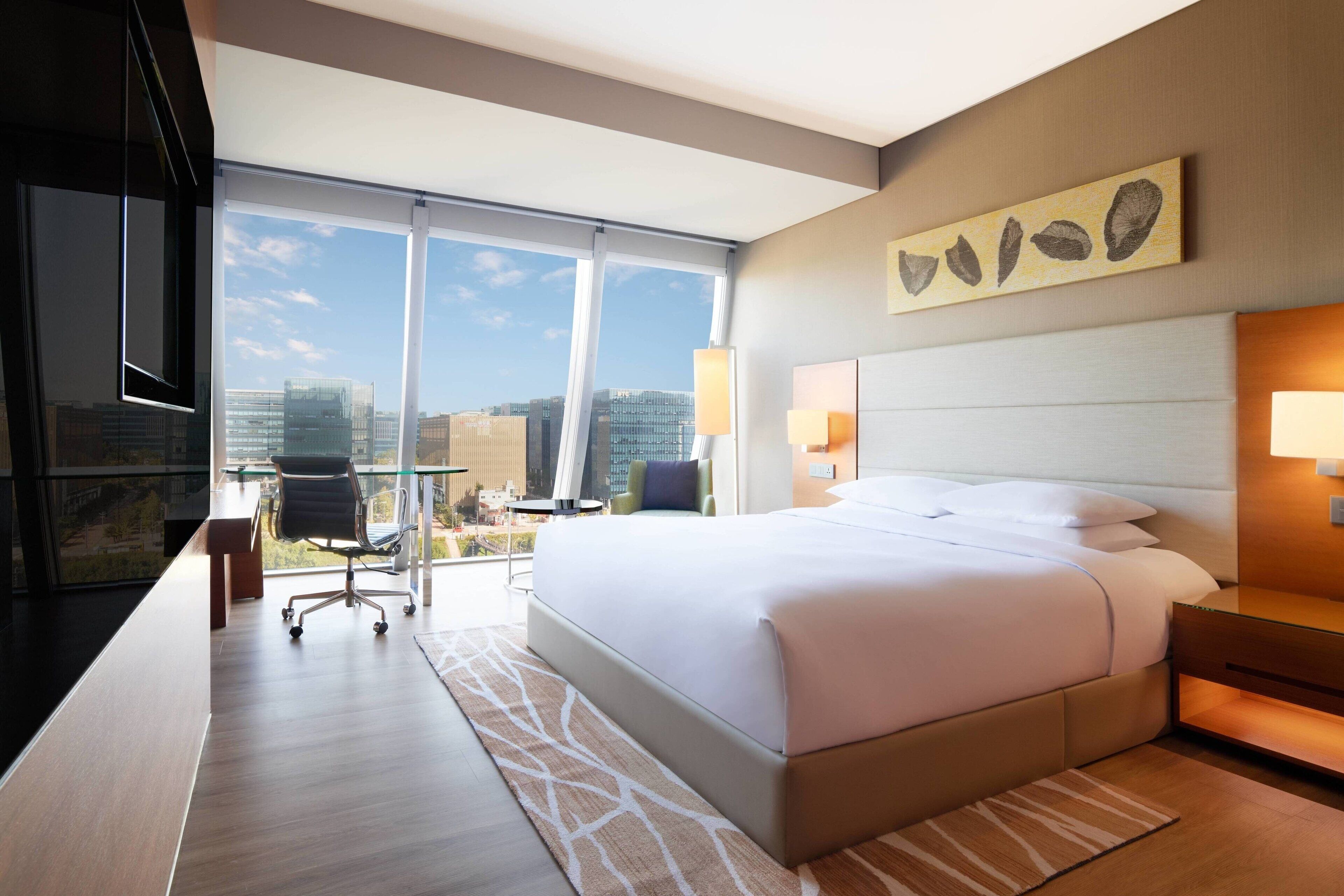 1 bedroom, in-room safe, desk, laptop workspace