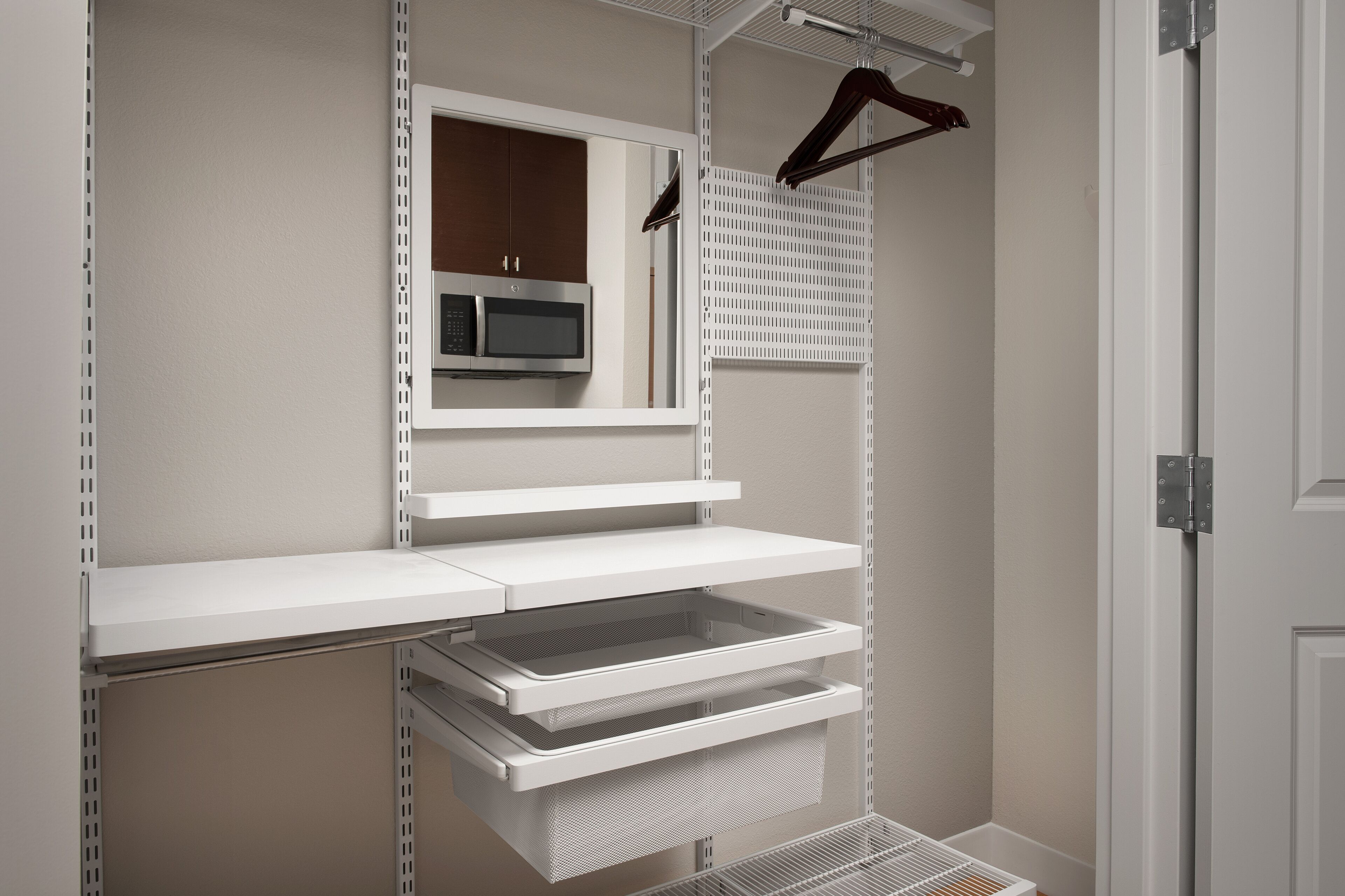 1 bedroom, premium bedding, in-room safe, desk