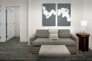 Premium bedding, in-room safe, desk, soundproofing