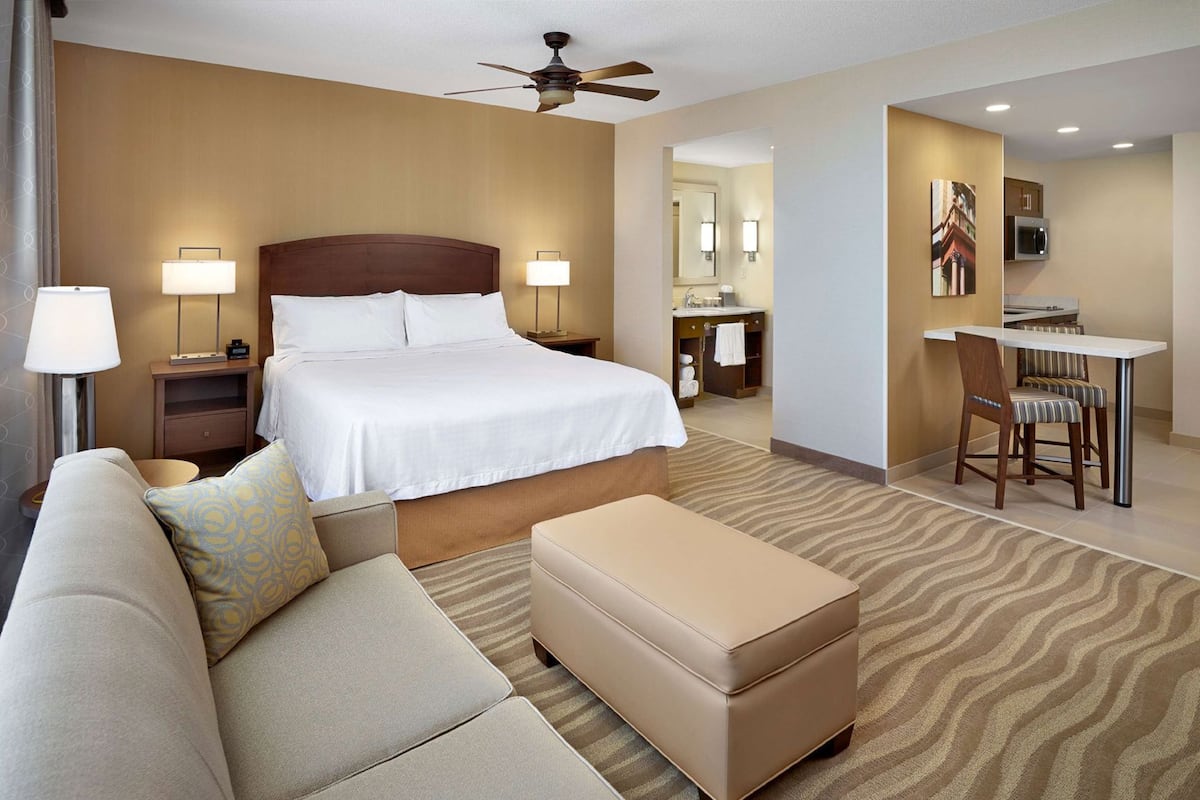 Minibar, in-room safe, desk, blackout drapes