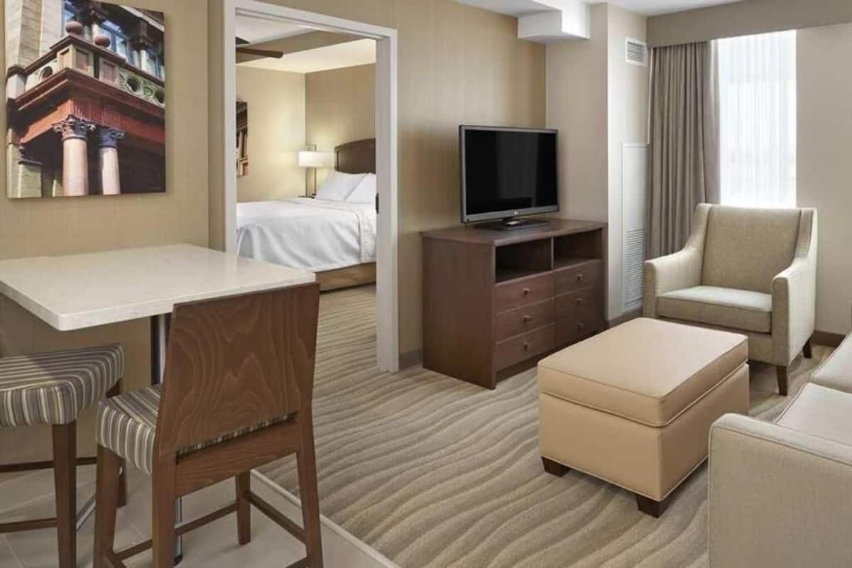 Minibar, in-room safe, desk, blackout drapes