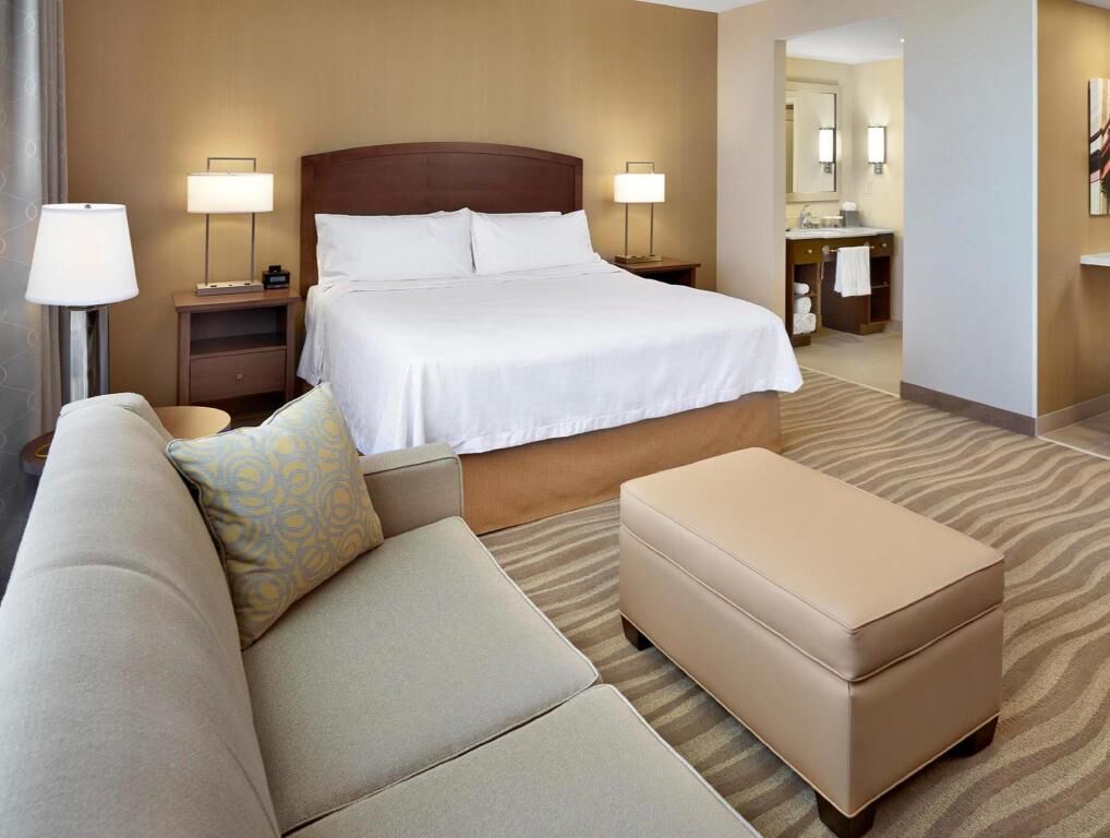 Minibar, in-room safe, desk, blackout drapes