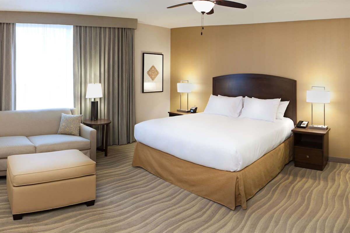 In-room safe, desk, blackout drapes, free WiFi