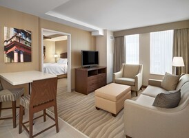 Minibar, in-room safe, desk, blackout drapes