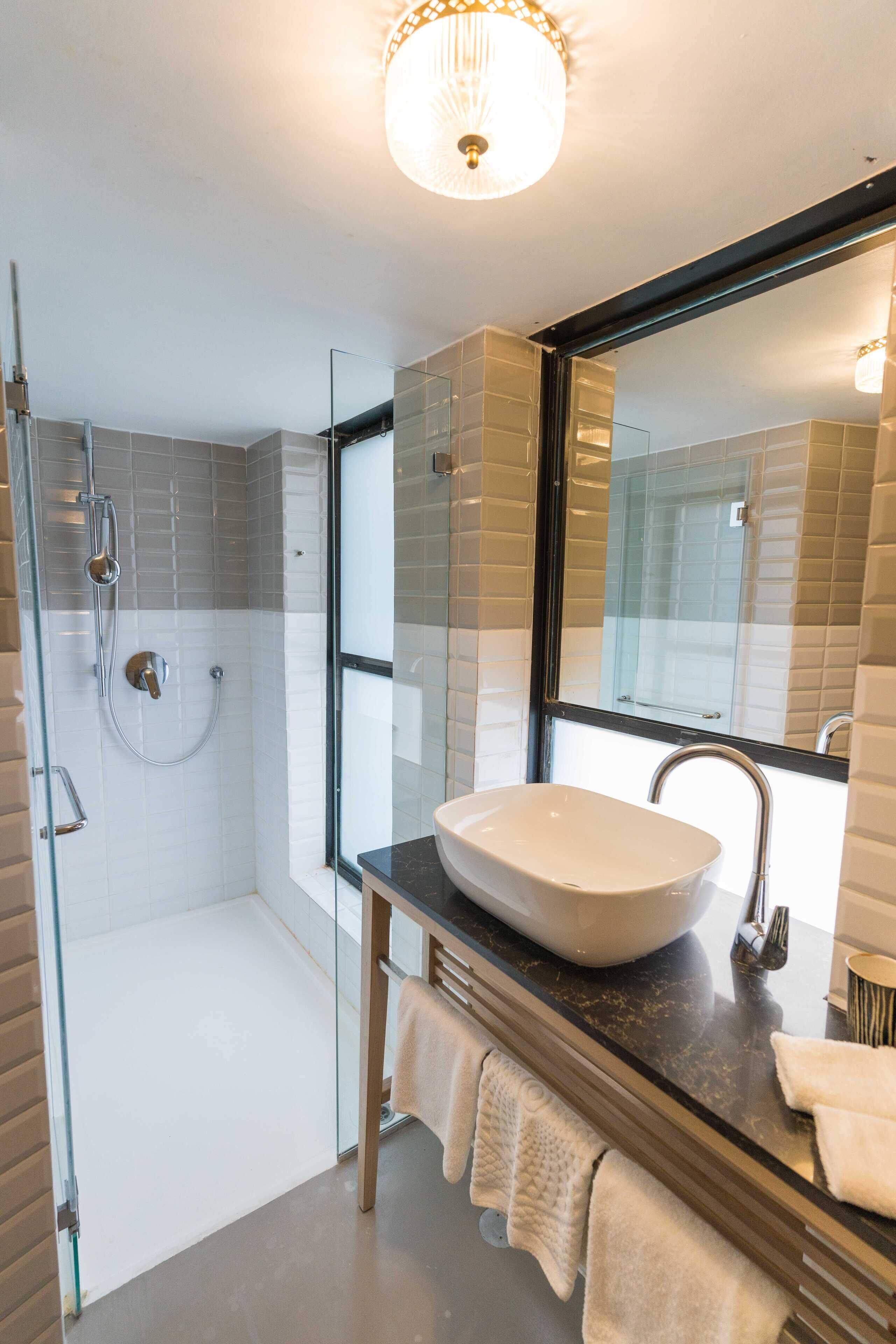 shower, free toiletries, hair dryer, bathrobes