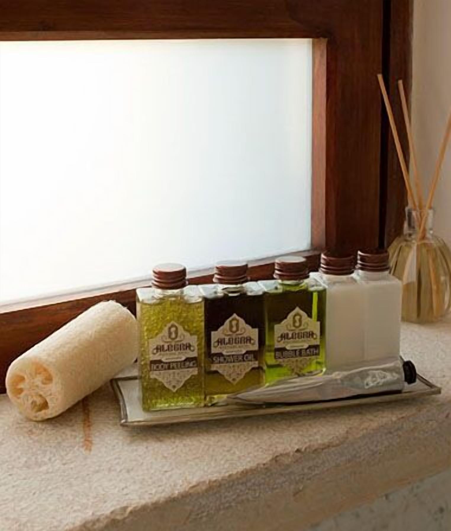 shower, free toiletries, hair dryer, bathrobes