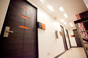 Interior - Studio Sukhumvit 11 (Bangkok)