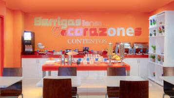 Free daily continental breakfast