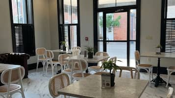 Kontinental frokost er inkludert hver dag