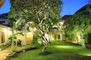 Property grounds - Patrisia Hotel Bali (Denpasar)