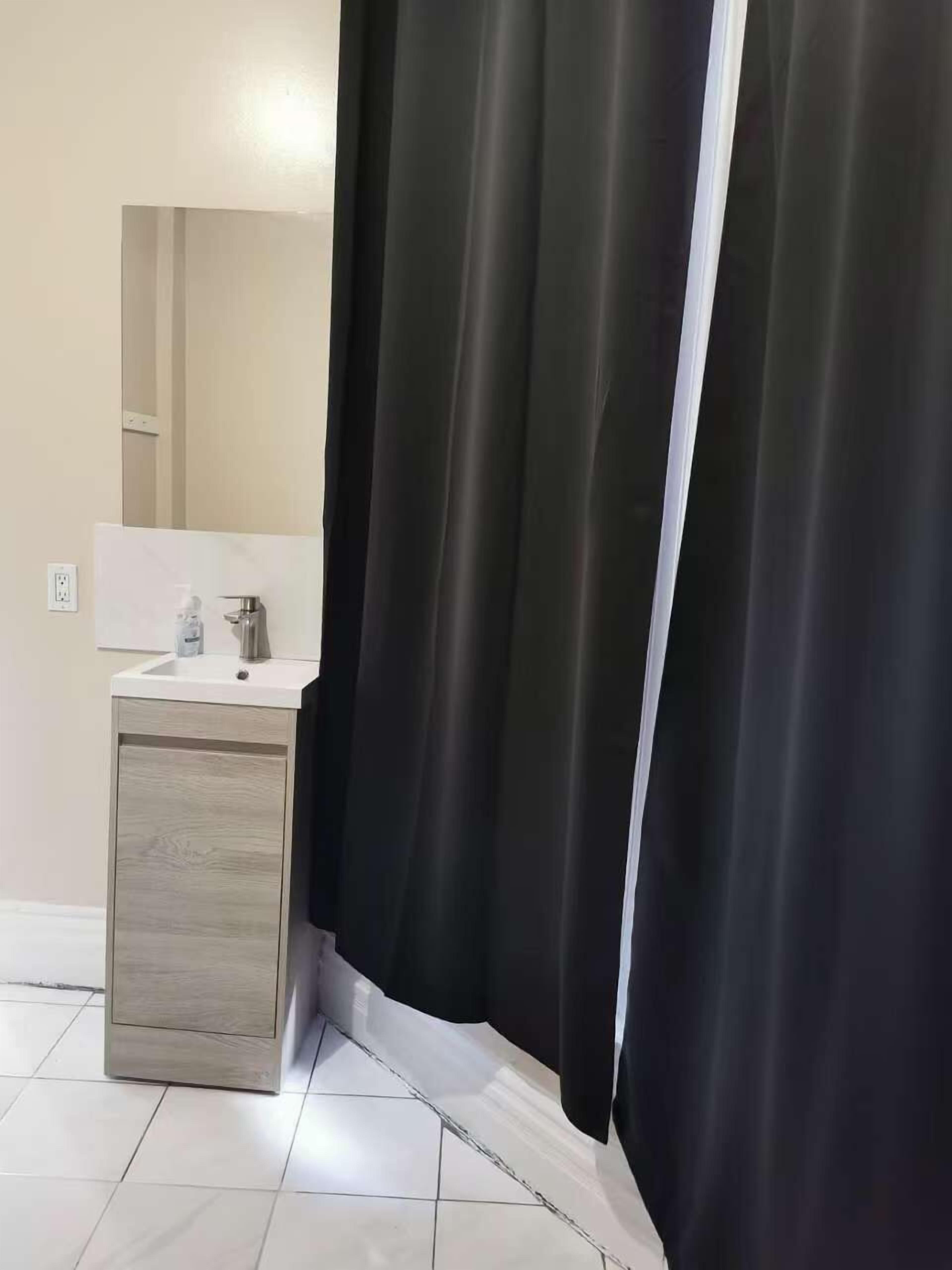 Double Private, 1 Double Bed, Private  Bathroom | WiFi (無料)