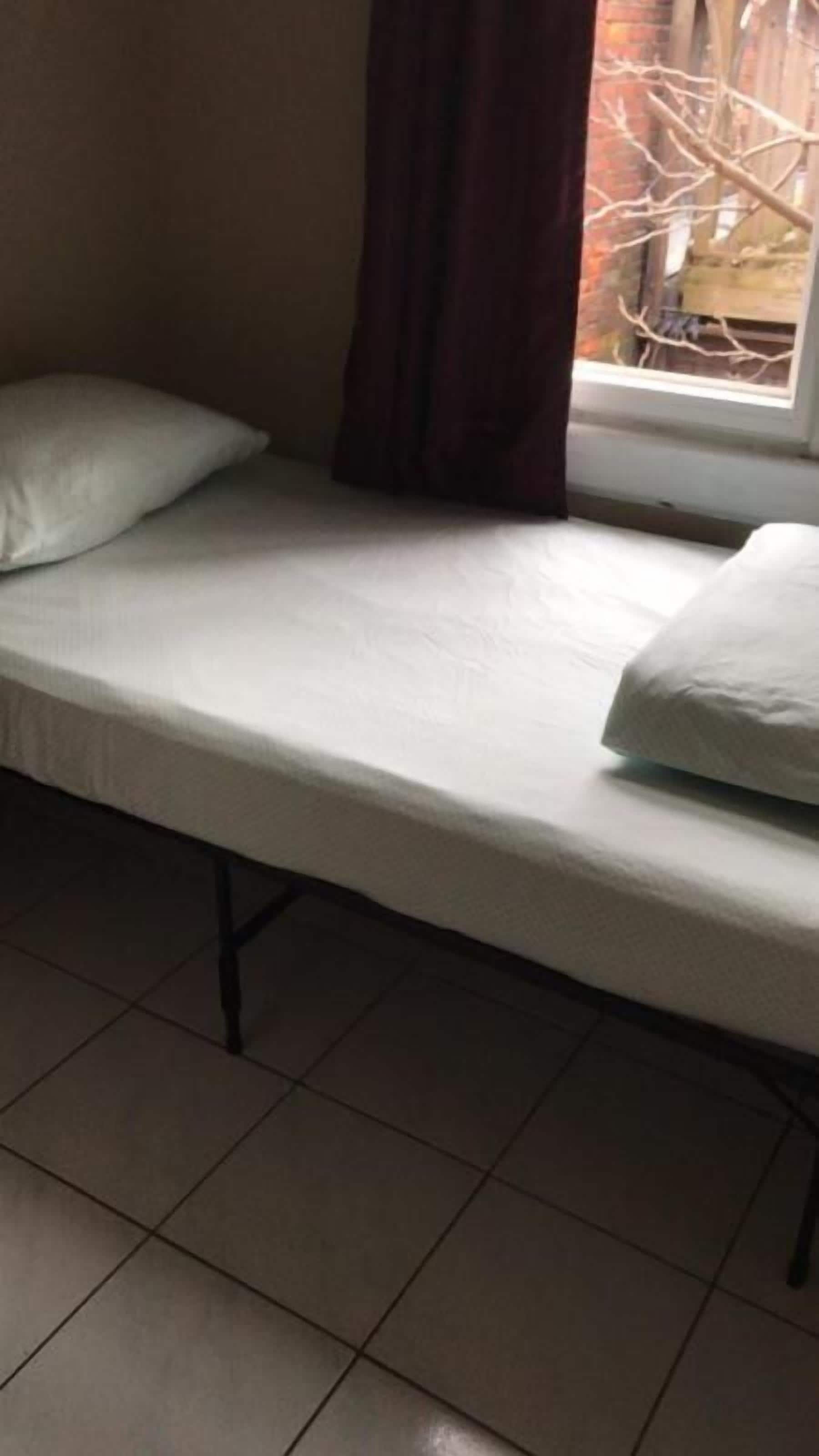 Single Private, 1 Single Bed, Private Bathroom