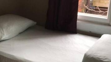 Single Private, 1 Single Bed, Private Bathroom