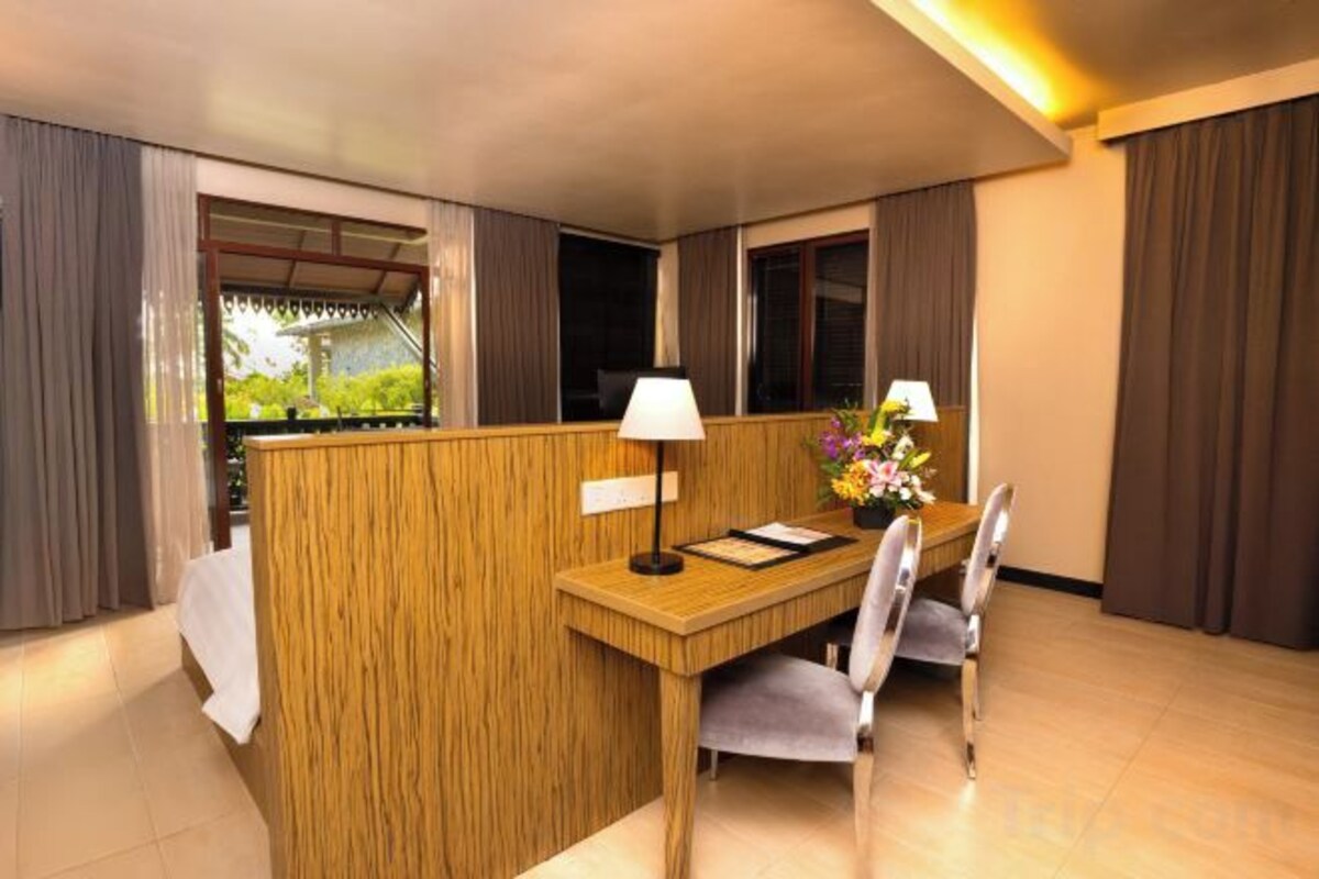 Ombak Triple Suite