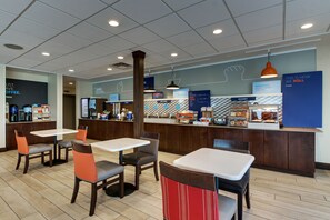Desayuno buffet incluido todos los días