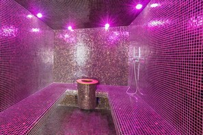 Turkish bath, body treatments, aromatherapy, hot stone massages
