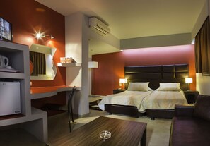 In-room safe, desk, soundproofing, iron/ironing board - Diana Boutique Hotel (Rhodes)