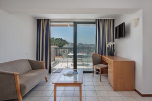 Een kluis op de kamer, geluiddichte muren, gratis wifi, beddengoed