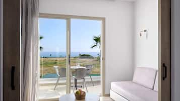 Family Room Sea View | 1 habitación, minibar y caja de seguridad en la habitación