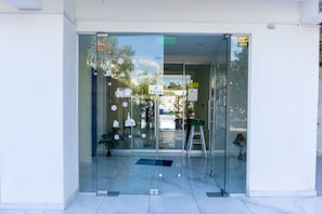 Entrée de l’hébergement