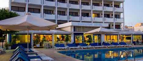 Mặt tiền nơi lưu trú