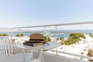 Double Room (Panoramic Sea View) | Terrace/patio