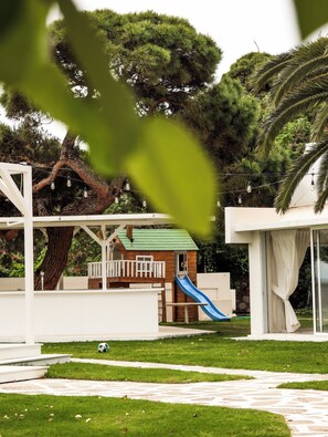 Terrace/patio - Marathon Beach Resort (Marathon)