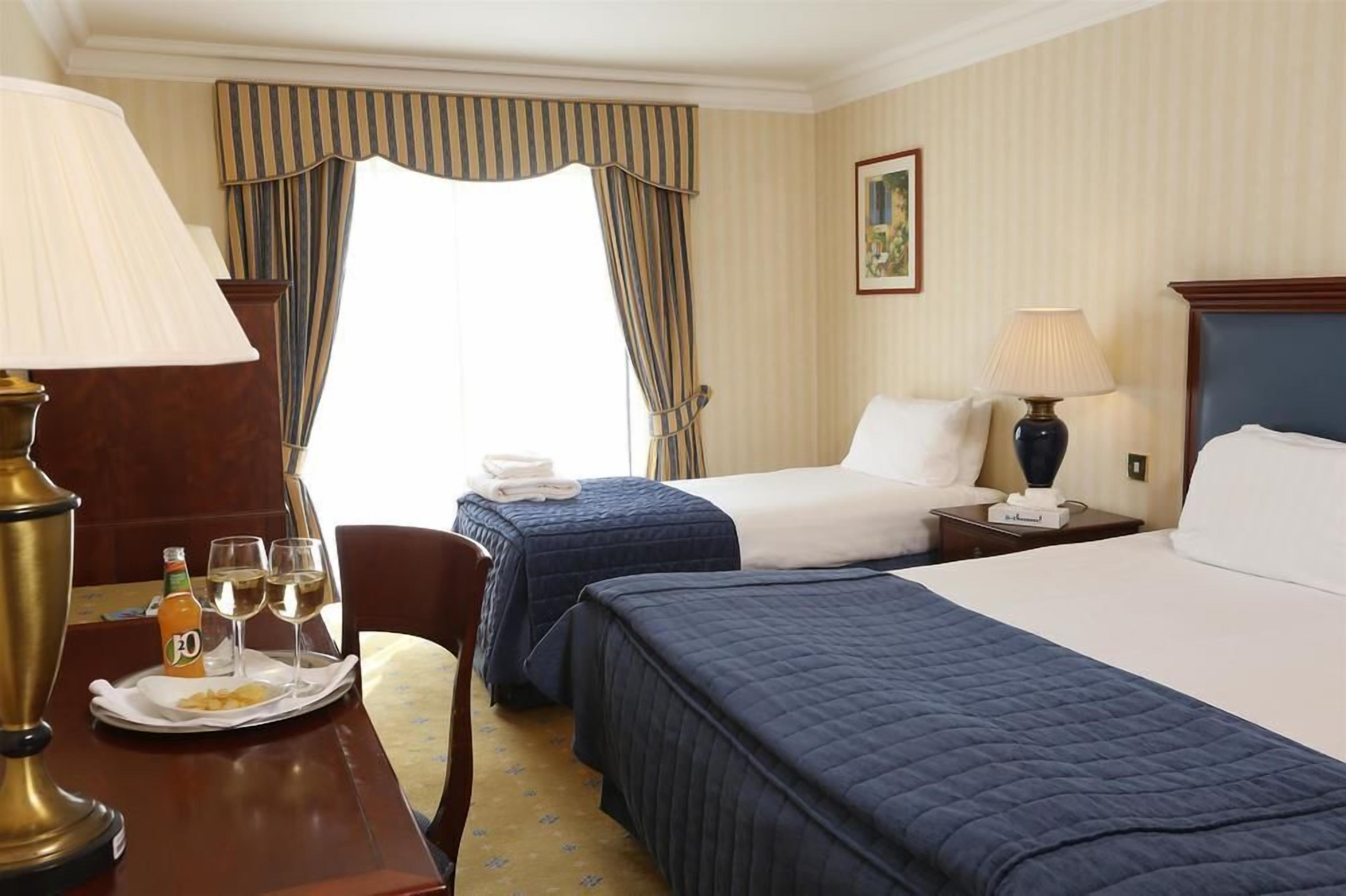 In-room safe, desk, laptop workspace, soundproofing