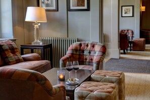 3 bars/lounges -  Windmill Village Hotel, Golf Club & Spa, BW Signature Collection (Coventry)