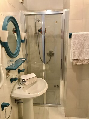 Bathroom - Garnì Hotel Tignale (Tignale)