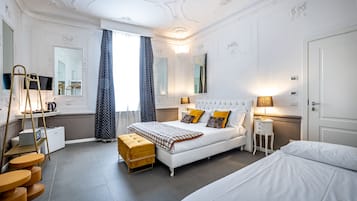 Triple room | Hypo-allergenic bedding, down duvets, minibar, in-room safe
