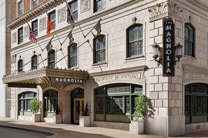 Exterior - Magnolia Hotel St. Louis, a Tribute Portfolio Hotel (St. Louis)