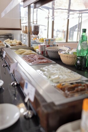 Daily continental breakfast for a fee - Flag Hotel Madeira - Ribeira Brava  (Ribeira Brava)