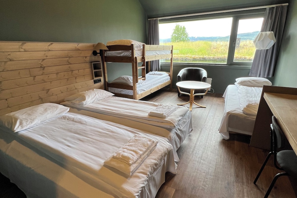 basic quadruple room, non smoking, kitchenette | view from room