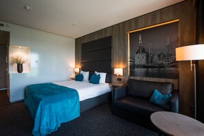 Premium bedding, in-room safe, desk, soundproofing - Van der Valk Hotel Hoorn (Hoorn)