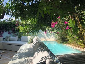 Udendørs pool